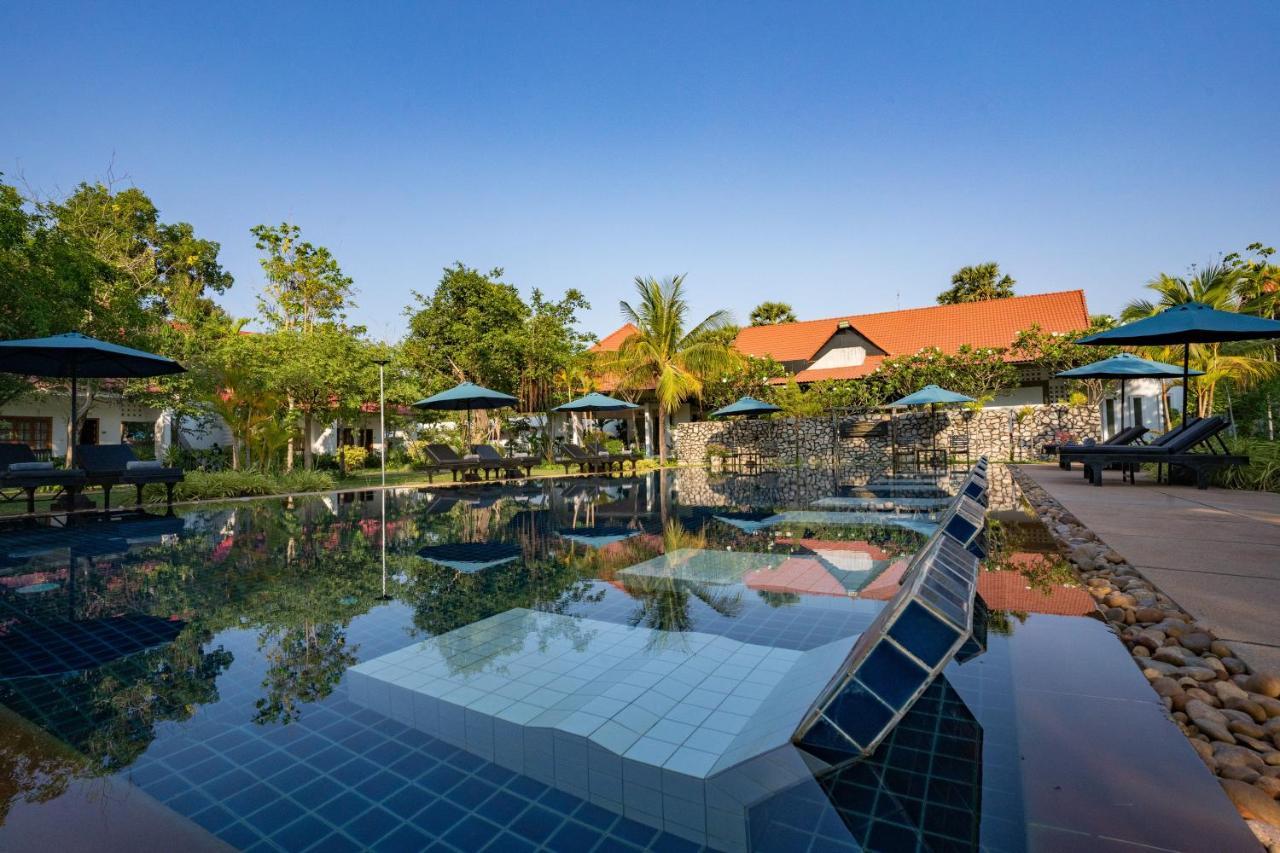 Amazing Smile Angkor Resort Сіємреап Екстер'єр фото